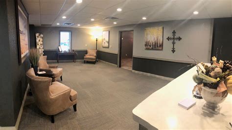 Tour Our Facilities | Carpenter Breland Funeral Home & Monuments