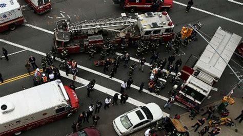19 hurt in New York subway derailment