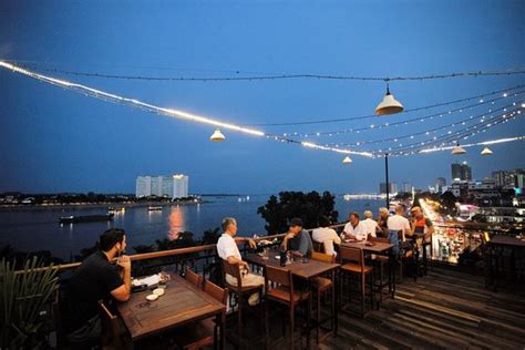 THE QUAY BOUTIQUE HOTEL (Phnom Penh) - Hotel Reviews & Photos - Tripadvisor