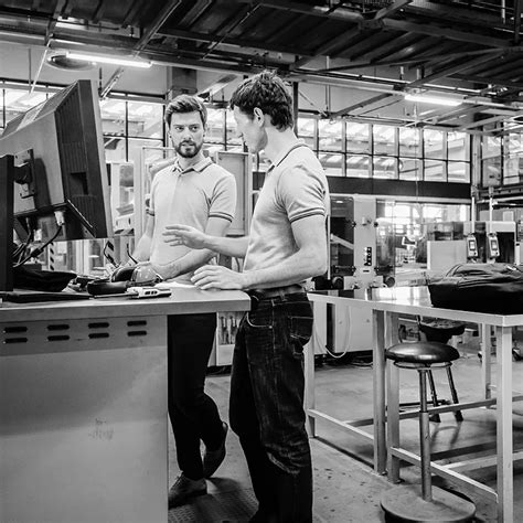 Business Industry 的图像结果