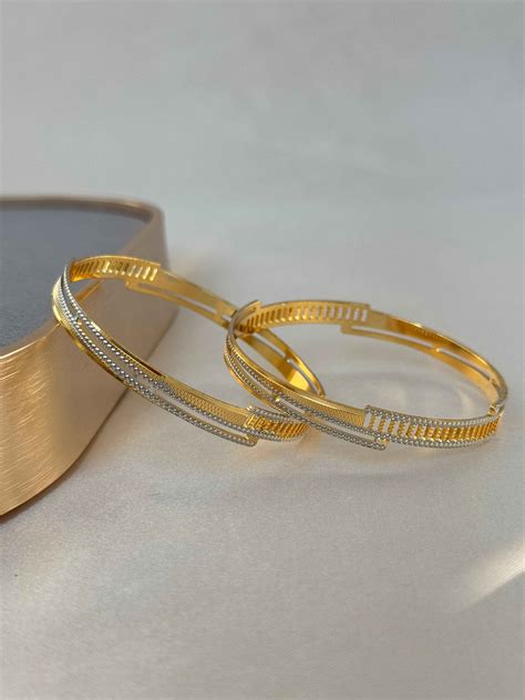 MICRO GOLD PLATED ANTI TARNISH BANGLES – TKS FASHIONS