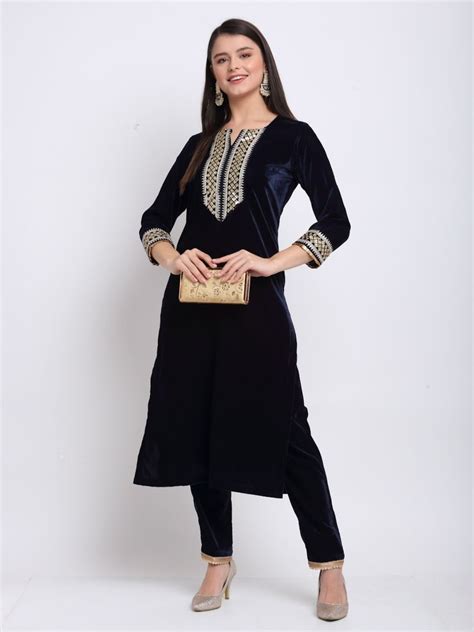 Navy Blue Festive Velvet Straight Kurti With Pants – anokherang