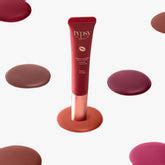 How to Apply False Eyelashes Like a Pro in 2025 – Typsy Beauty