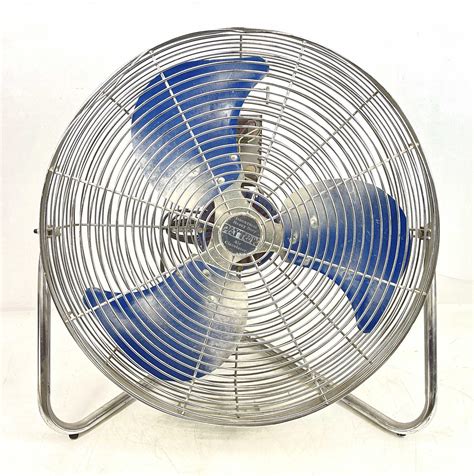Lot - Patton High Velocity Shop Floor Fan