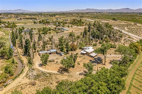 1 Circle Dr, Smith Valley, NV 89444