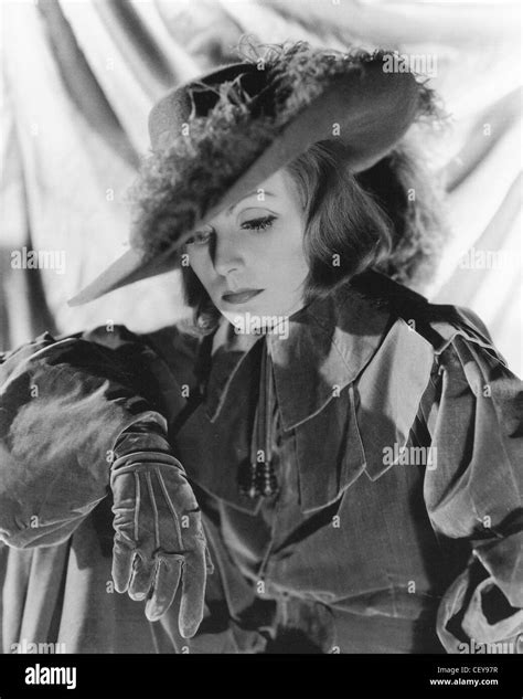 QUEEN CHRISTINA 1933 MGM film with Greta Garbo Stock Photo - Alamy