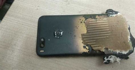 This Xiaomi Mi A1 Allegedly Caught Fire While Charging, Almost Giving ...