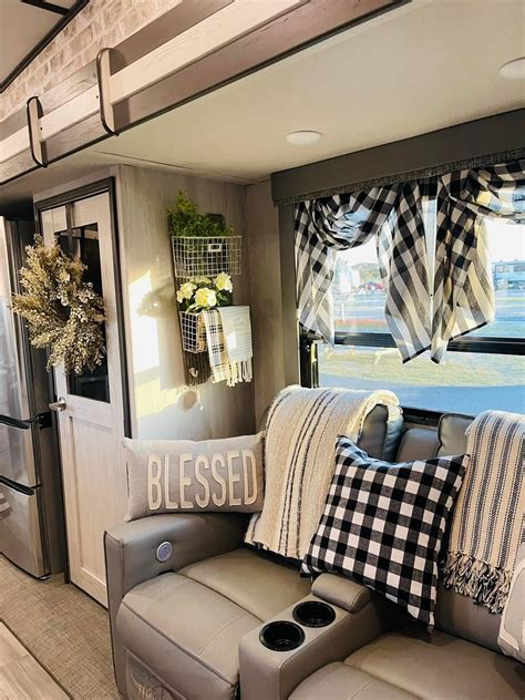 12 diy ways you can update your rv camper – Artofit