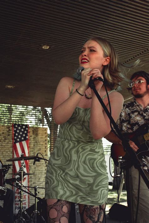 Musical Aviator 的图像结果