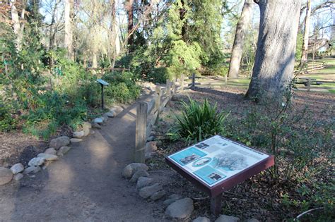 Jensen Botanical Garden - Carmichael Recreation and Park District