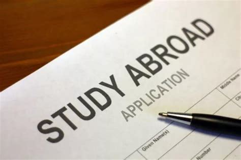 如何申请出国留学