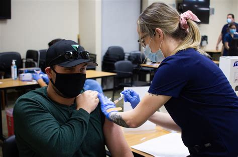 Lakewood Regional Medical Center opens weekend vaccine clinics to the public – Press Telegram