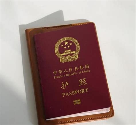 全国启用电子护照 出入境将可自助通关(图)_中国广播网
