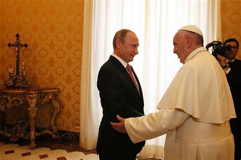 普京会见罗马教皇，对双方关系表示“满意” - 财富中文网