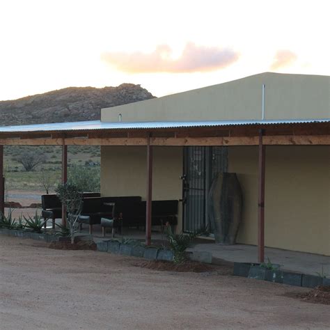 HANANJA LODGE AND RESTAURANT (Springbok) - Inn Reviews & Photos ...
