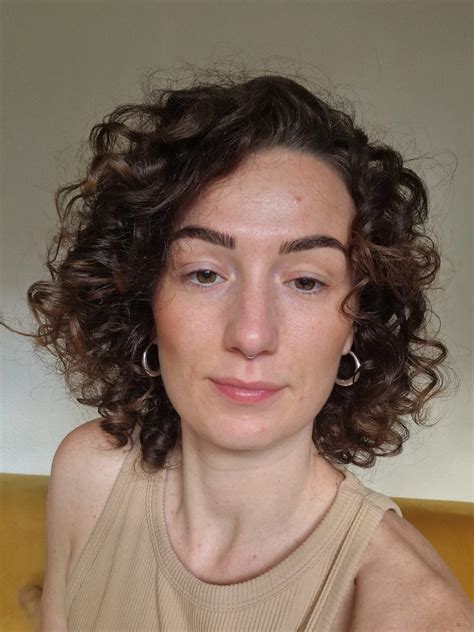 Bounce Curl Enzyme Gentle Clarifying Shampoo | Bounce Curl | - We Are ...