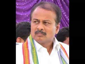 congress: Karnataka Congress leader R Dhruvanarayana passes away - The ...
