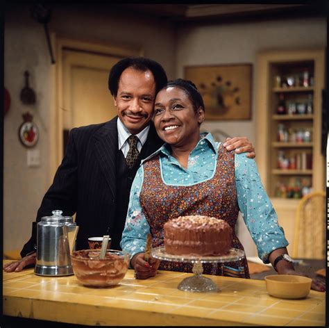 'The Jeffersons': Isabel Sanford Was Older Than Her On-Screen Husband ...