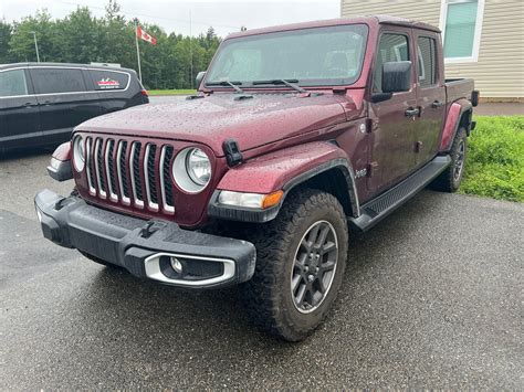2021 Jeep Gladiator OVERLAND | #S3205A | Summit Dodge in Fredericton