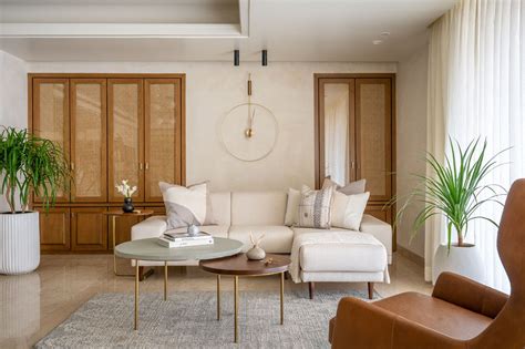 How a minimalist Mumbai home celebrating earthiness and Indian crafts ...