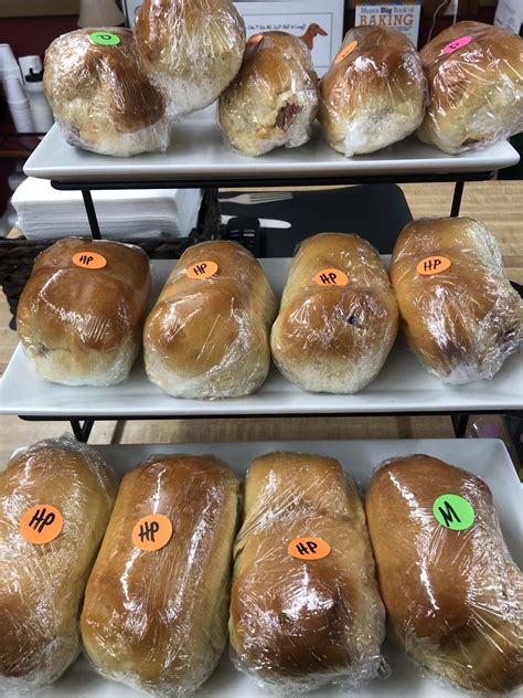 Philippi Edition: Hot Dog Hut - Candace Lately