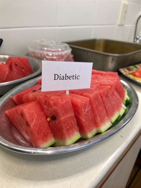 how much watermelon can a diabetic eat? Safe Servings Explained