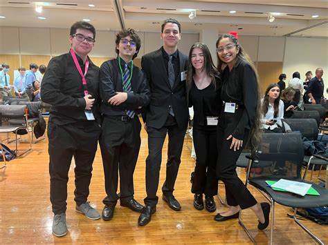 Valley Stream North High students win Northwell poster contest | Herald ...