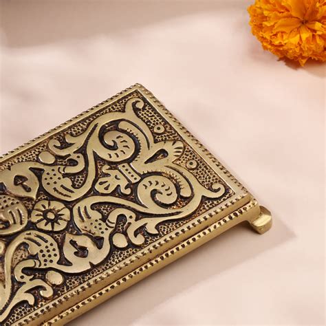 Brass Pooja Chowki (0.5 Inch) – Vedansh Craft