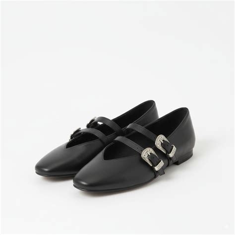 Buckle Up – ozzaro