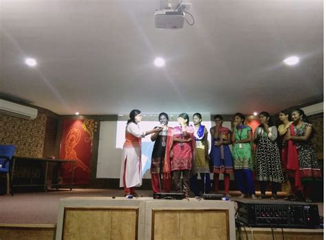 SDNB Vaishnav College for Women