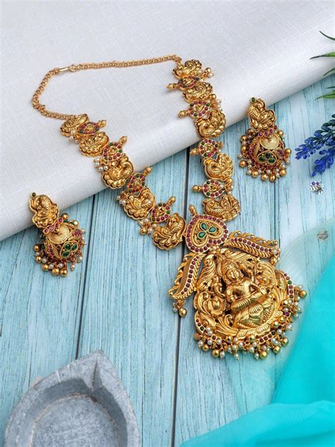 Buy Premium Goddess Lakshmi Necklace Online - Ishhaara