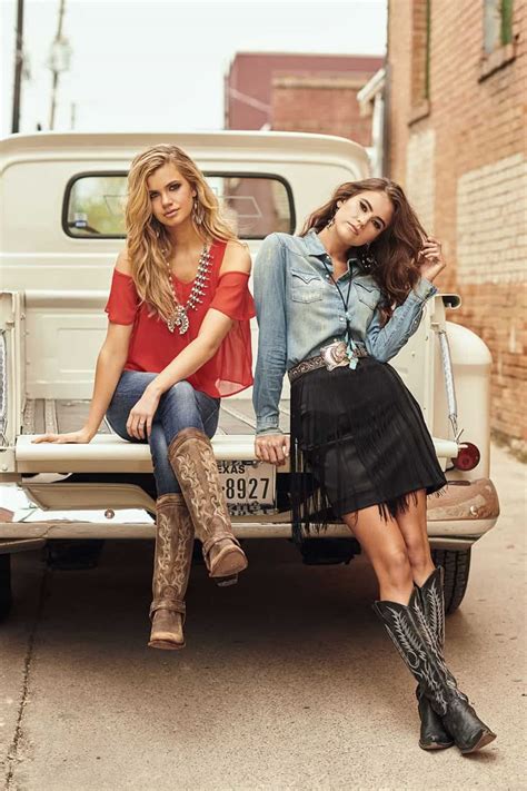 Country Outfits 的图像结果