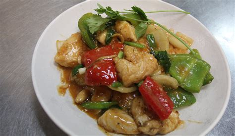 ENTREES — Saigon Spring