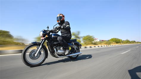 Jawa Motorcycles Jawa Forty Two 2018 Bike Photos - Overdrive