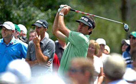 Bubba Watson Serves Mac and Cheese at Masters Champions Dinner