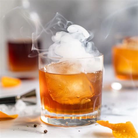 Smoked Old Fashioned - Foodiosity