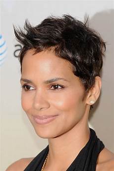 Hairstyles For 2012 by The Best Hairstyles For Faces Of 2012 Sheplanet Hairstyles For 2012