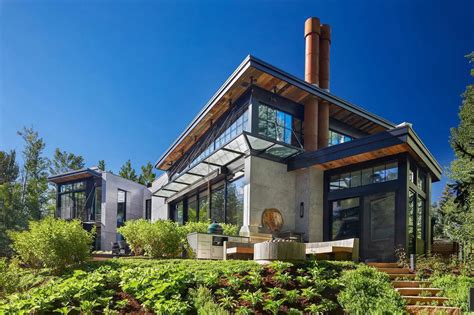 High-Tech Industrial Architecture 的图像结果