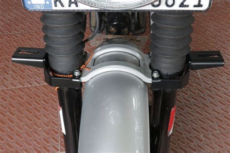 Maddog Interceptor and Gt-650 Fork Clamps – Destination Moto