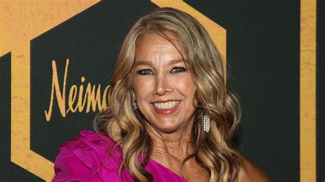 Denise Austin, 66, flaunts toned abs in bikini top and shorts | Fox News