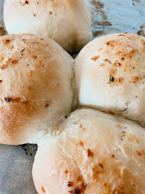 super easy cheesy garlic pull-apart roll recipe - Loving Life Moore