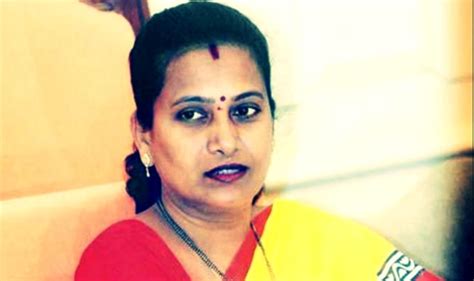 Mumbai Mayor Snehal Ambekar calls swine flu H1N1 a heart disease ...