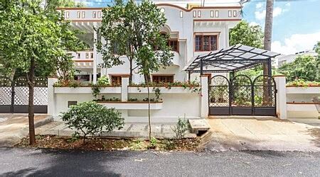 Book/Rent Villas for party in Bangalore