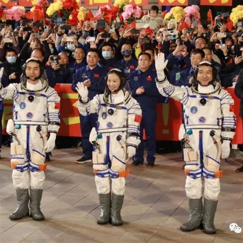 实现太空常驻 中国航天再获里程碑成就_吉姆·海德