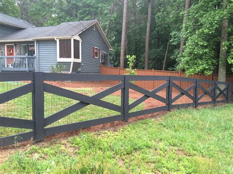 Black Crossbuck Wood Fence Design