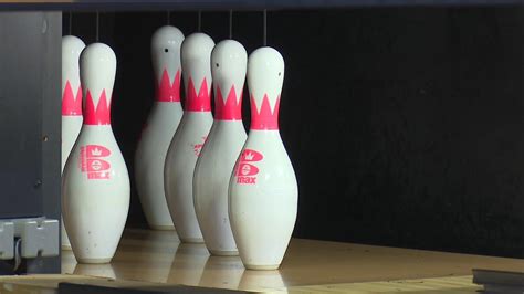 Hudsonville Lanes transitions to string-pin bowling