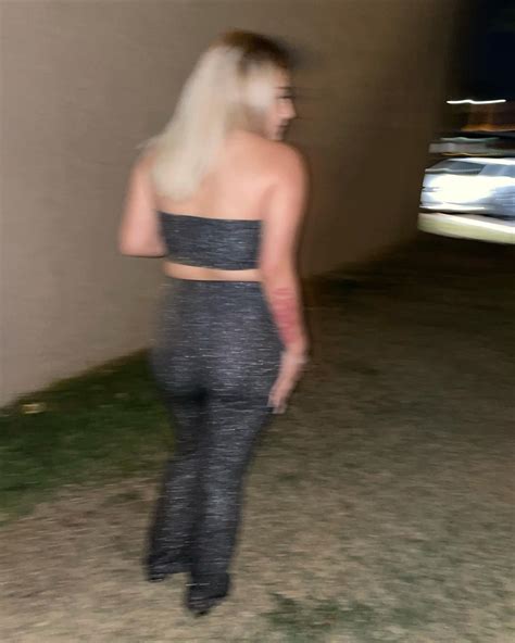 Rebecca Espinoza (@becca_espinoz1) • Instagram photos and videos