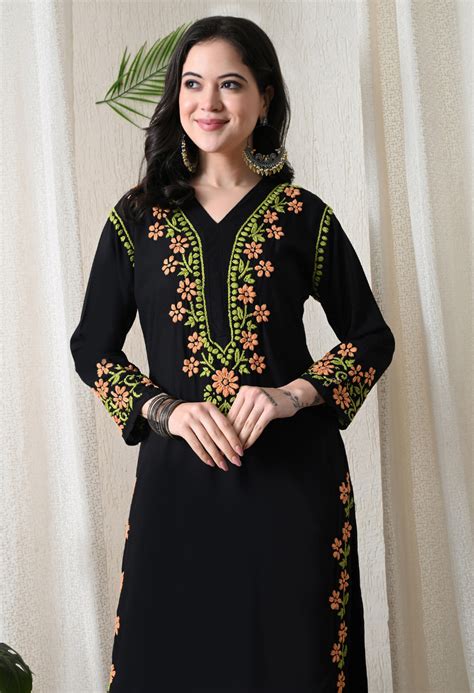 Hand Embroidered Chikankari Rayon Kurta with Floral Thread Work – Peac ...