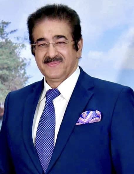 Spiritual Presence of Sandeep Marwah Compared to Swami Vivekananda at ...