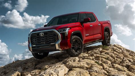 Third-gen Toyota Tundra pick-up truck revealed with V6 turbo engines ...